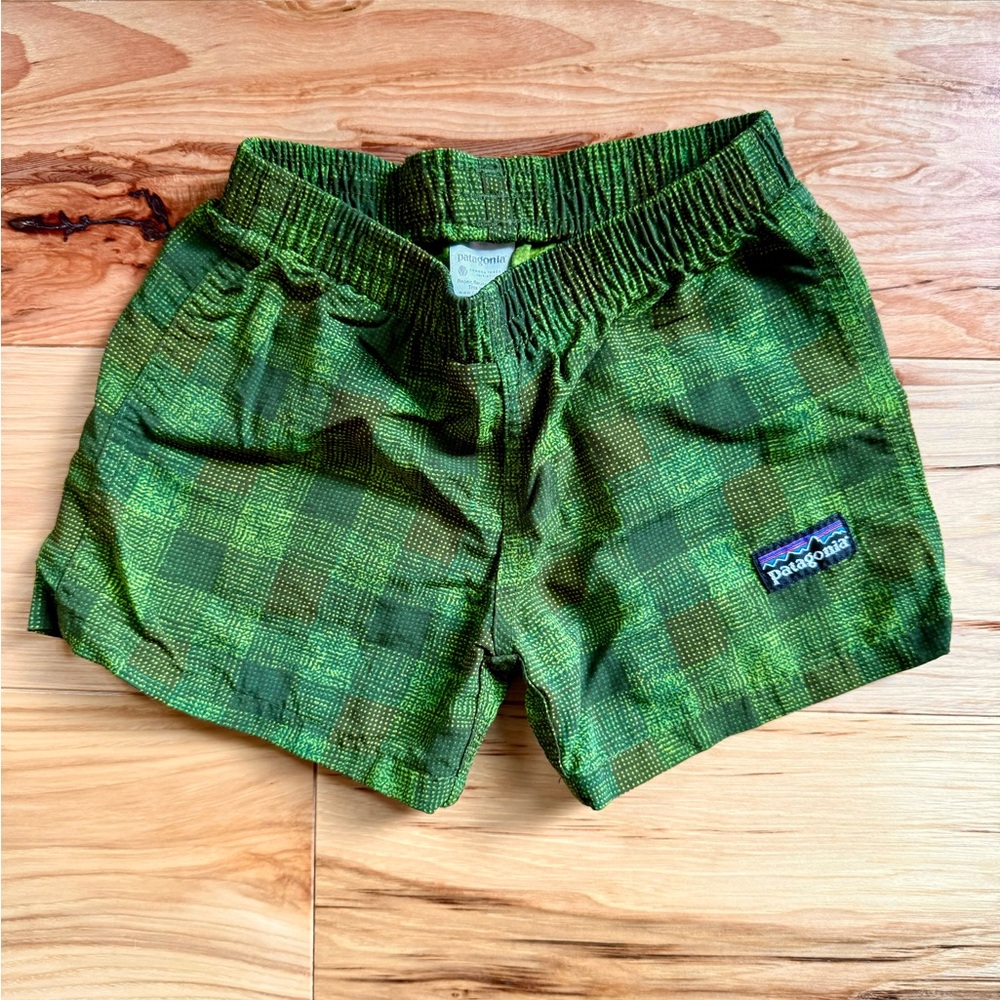 Patagonia 3 month green swim trunks